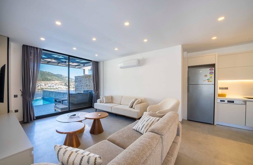 Kalkan Villa | Discover your Kalkan escape – private pool and sea views