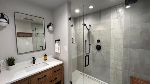 Friday Harbor Hotel | Discovery Inn