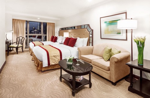 Wack-Wack Greenhills Hotel | Discovery Suites