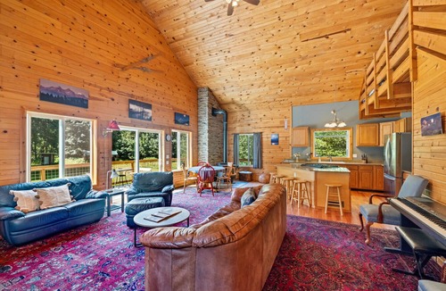 Glacier House | Dislodge at Mt. Baker.