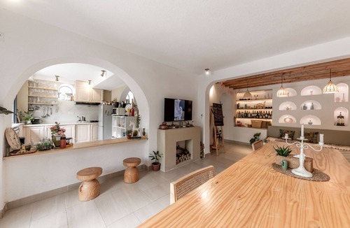 Shenzhen Bed & Breakfast | Distant Mountain Guesthouse