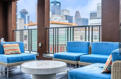 Central Business District Apartment | Distinct Houston Luxury Downtown W/kingbed