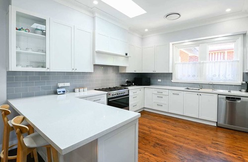 Dubbo House | Distinguished Heritage Oasis - Immaculate Style