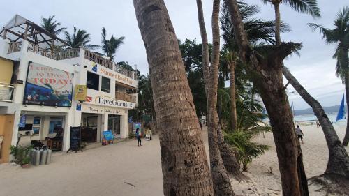 Manoc-Manoc Resort | DiveGurus Boracay Beach Resort