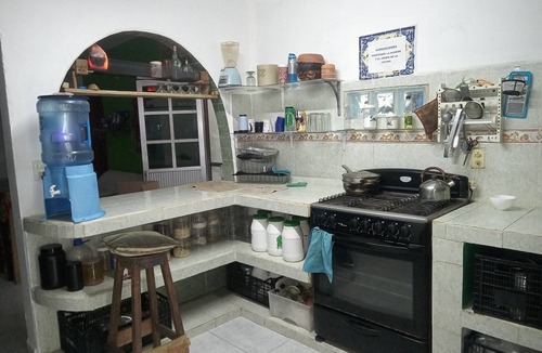 Colonia Independencia Cabin | Divers Hostel Cozumel