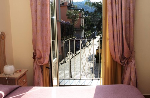 Sorrento City Centre Bed & Breakfast | Divina House B&B