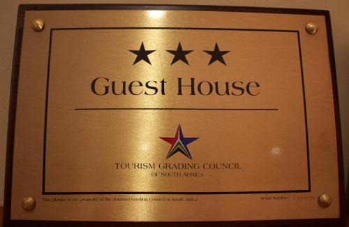 Rustenburg House | Divine Guest Lodge