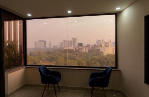 Noida Hotel | Divine's Residency