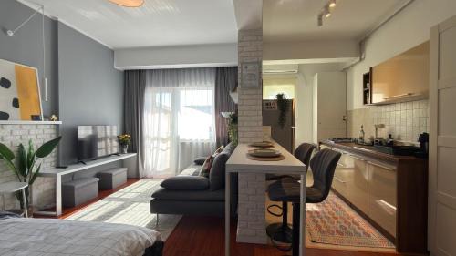 Popesti-Leordeni Apartment | Divine Studio Fermei 62
