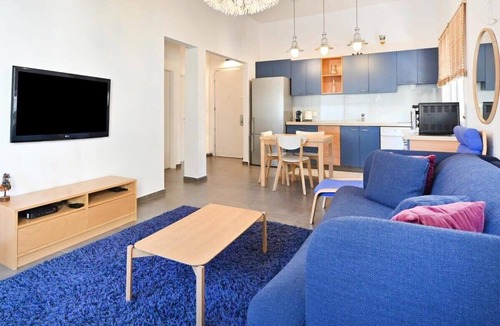 Tel Aviv Apartment | Dizengoff Area 2BR by HolyGuest