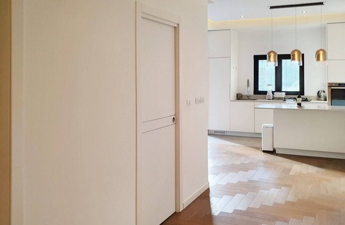 Old North Apartment | Dizengoff Brique - Two Bedroom Apartment, Sleeps 4