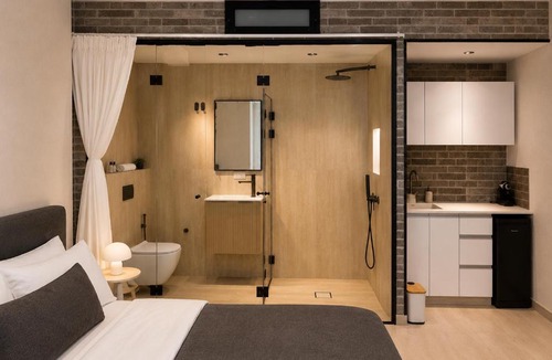 Tel Aviv City Center Hotel | Dizengoff Square Garden - by BAR COLLECTION