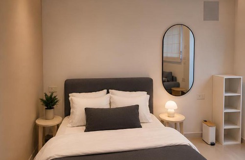 Tel Aviv City Center Hotel | Dizengoff Square Garden - by BAR COLLECTION