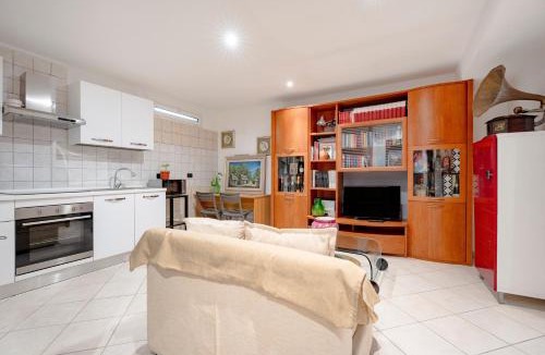 Municipio 3 Apartment | Dj Center Class
