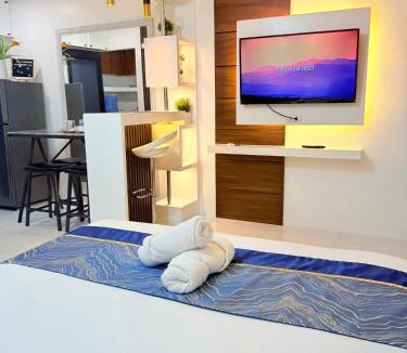 General Santos Apartment | DJS Condo Inspired Studio Gensan Netflix,free wifi,hot&cold shower,10 Min to SM Mall