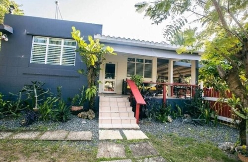 Islote House | DK Back Yard Surf Shack - Apartment #2
