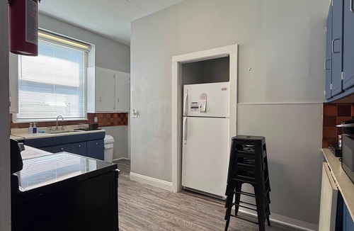 DuBois Apartment | DM-E 3BR Historic Residence