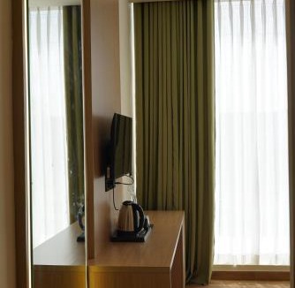 Kumbalam Hotel | Dn hotel