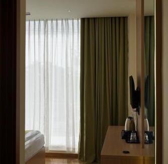 Kumbalam Hotel | Dn hotel