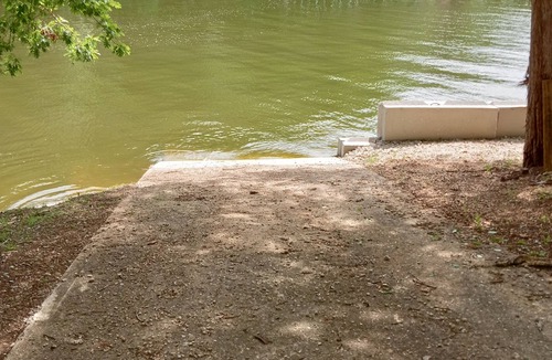 Lake of the Ozarks RV Rental | DnD Campground Site #5 Lake Front Primitive Camp Site