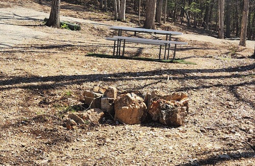 Sunrise Beach RV Rental | DnD Campgrounds Site 7 Family Camp