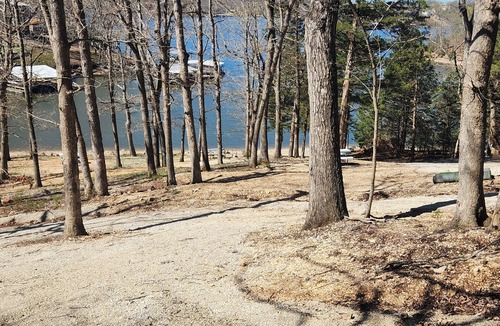 Sunrise Beach RV Rental | DnD Campgrounds Site 7 Family Camp