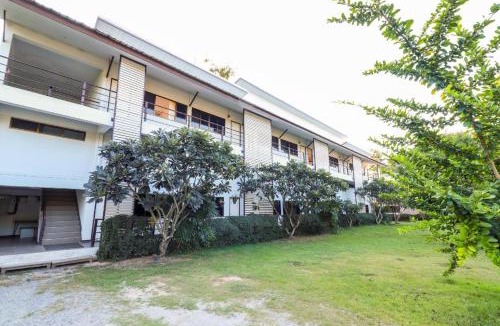 Lamphun Hotel | Dnk Baan Suan