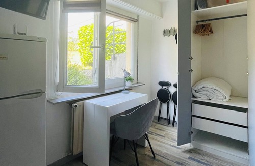 Bourgfelden Apartment | Dnn: Stylish Studio Wifi, Netflix Basel Airport