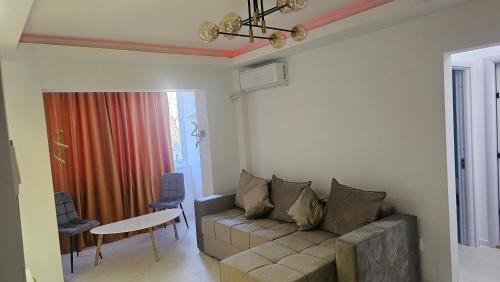 Giurgiu Apartment | DNY Home 2