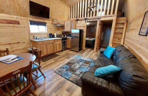 Branson Cabin | Doc Holliday