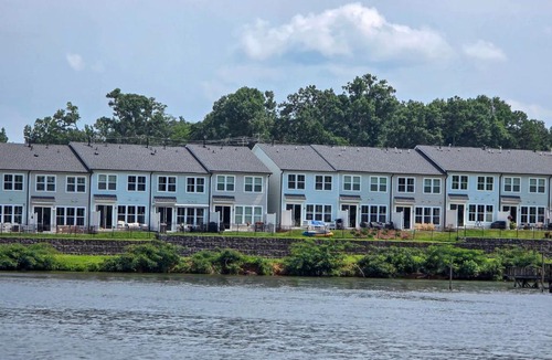 Greenwood House | Dock Access: Family-Friendly Lake Greenwood Gem!