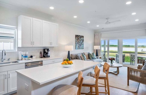 Georgetown House | Dock and Dwell at the Winyah Bay Club, Pool, Outdoor Lounge/Grill and Boat Slip included!