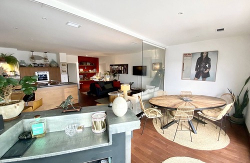 La Joliette Apartment | DOCK - HALL DE LA MAJOR district: . Chic, luxurious setting with sea view