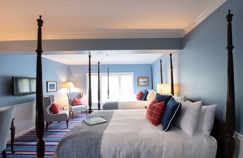 Kennebunkport Hotel | Dock Square Queen-Queen at Kennebunkport Inn, Free Breakfast, Free Parking
