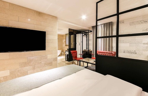 Gimpo Hotel | Docking Hotel
