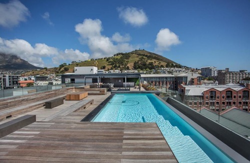 Cape Town City Centre Apartment | Docklands Executive Apartment by ITC Hospitality