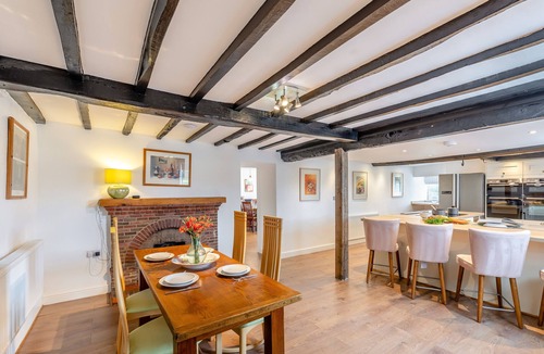 Steens Bridge House | Docklow House - Six Bedroom House, Sleeps 12