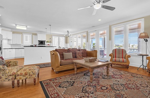 Wrightsville Beach House | Dockside. A Sound front home with boat slip in the heart of WB!