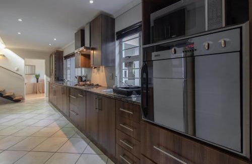 West Bank House | Dockside