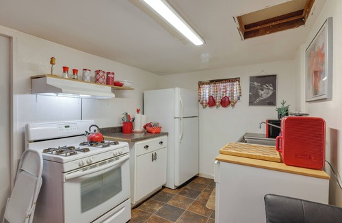 Cold Springs Cottage | Dodge Ridge Pinecrest Mountain Cabin: Near Hiking!