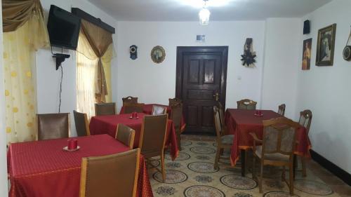 Dofteana Cabin | Dofteana Park