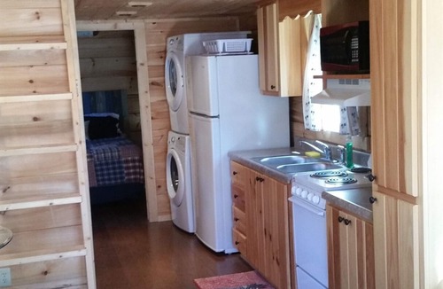 Cherokee Cabin | Dog Friendly and Close to Casino. NO crazy hills