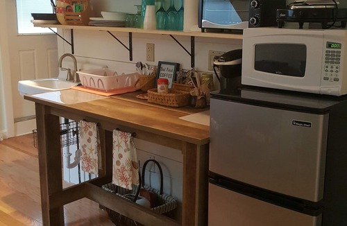 Cotuit Apartment | Dog friendly, Clean Studio with Separate Entrance 2.4 miles to Beach