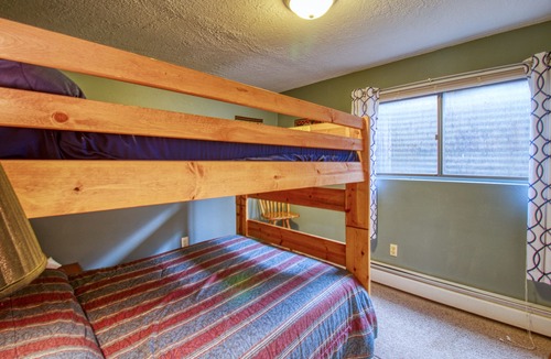 Dillon Condo | Dog-friendly condo in a great location w/ shared indoor pool, hot tub, game room