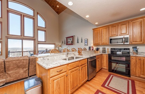 McHenry House | Dog Friendly Deep Creek Escape w/Scenic Mountain Views