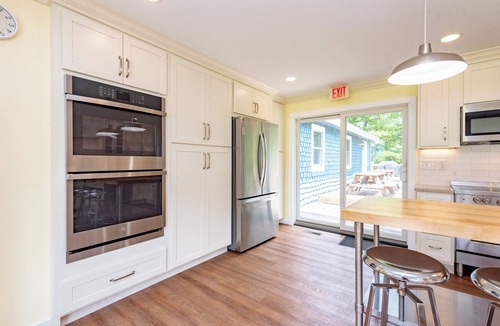 Swanton House | Dog Friendly Deep Creek Gem w/Whirlpool Decks