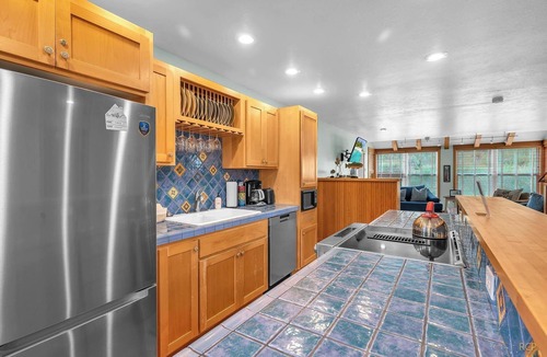 Shorepine Village House | Dog Friendly Home with Immediate Beach Access, Beach Views, Deck and BBQ