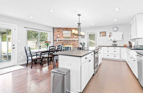 Pensacola House | Dog-Friendly Home with Private Pool & High-Speed WiFi - Near Beach & Boat Launch
