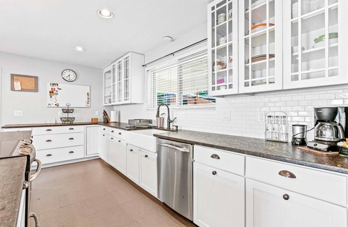 Pensacola House | Dog-Friendly Home with Private Pool & High-Speed WiFi - Near Beach & Boat Launch