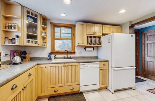 Birch Hill House | Dog friendly mountain view home in great location w/large yard